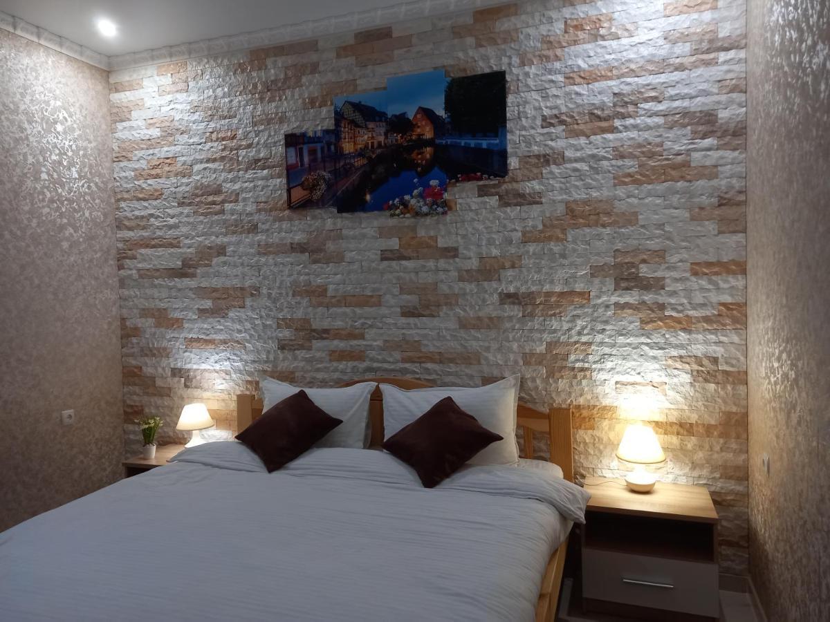 Готель River House อูมาน ภายนอก รูปภาพ
