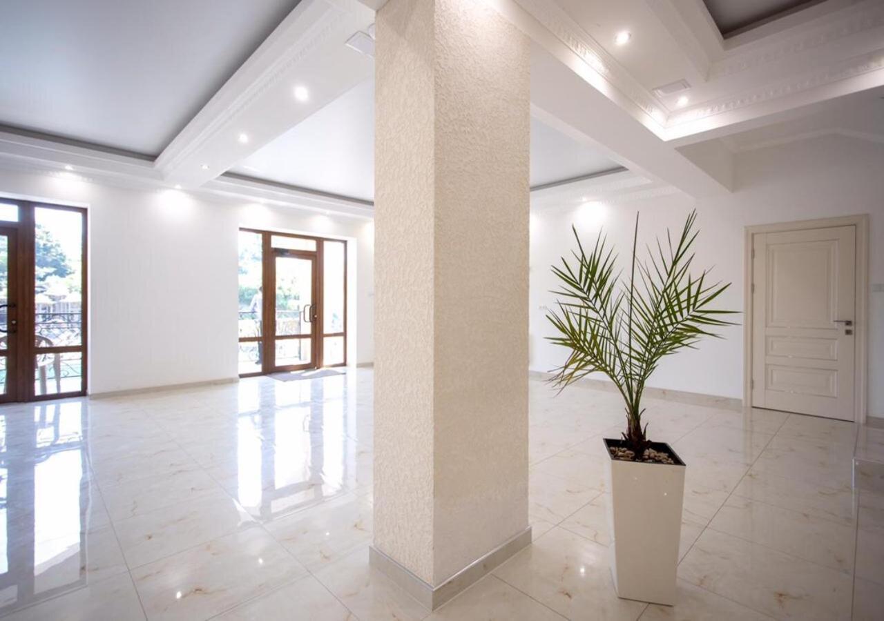 Готель River House อูมาน ภายนอก รูปภาพ