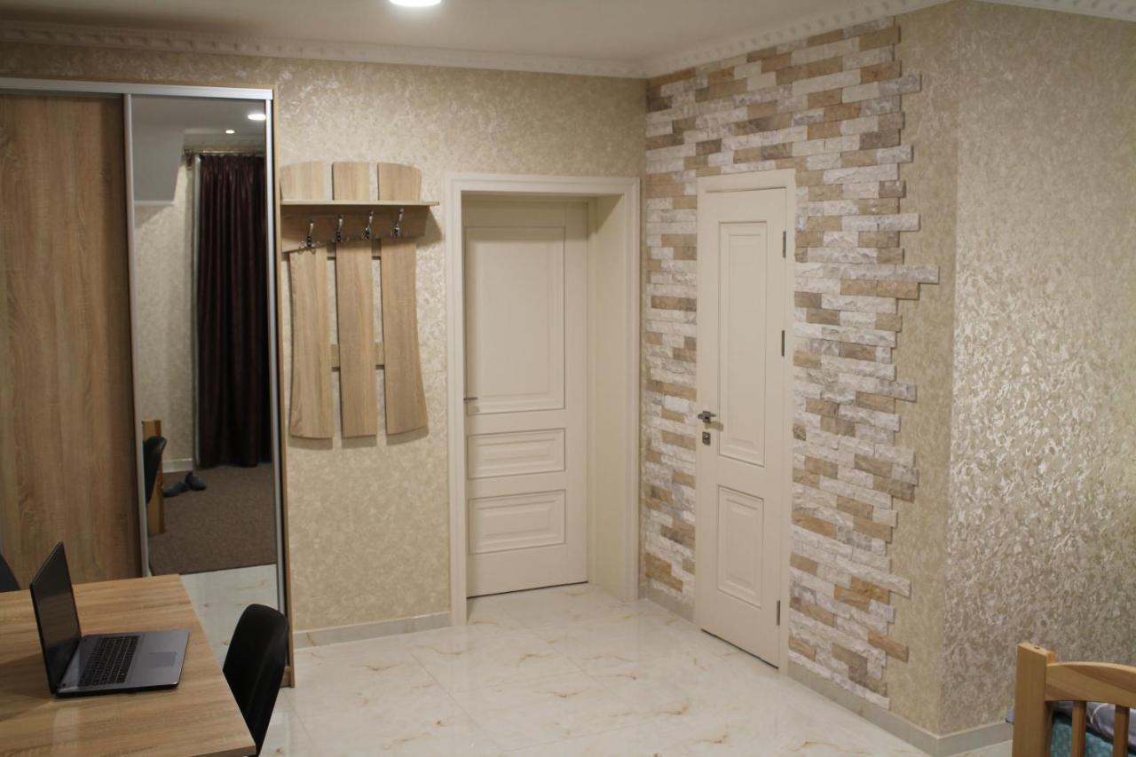 Готель River House อูมาน ภายนอก รูปภาพ